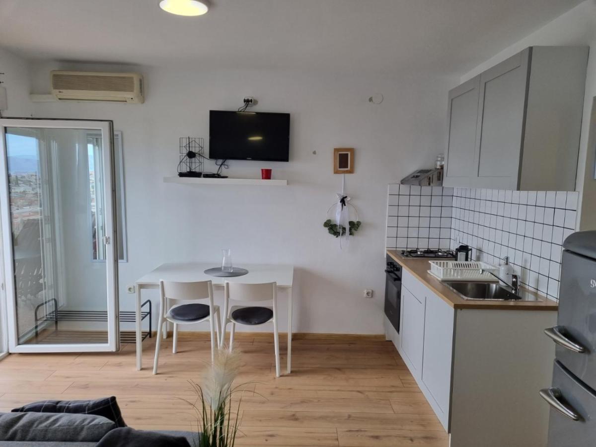 Apartmani Mali Selce Εξωτερικό φωτογραφία