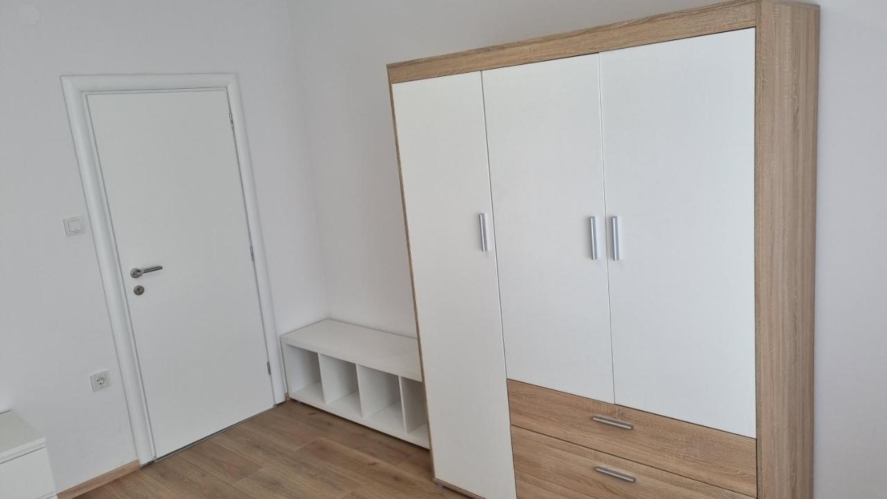 Apartmani Mali Selce Εξωτερικό φωτογραφία