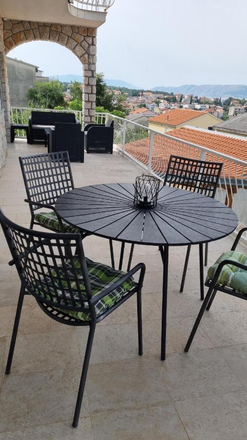 Apartmani Mali Selce Εξωτερικό φωτογραφία
