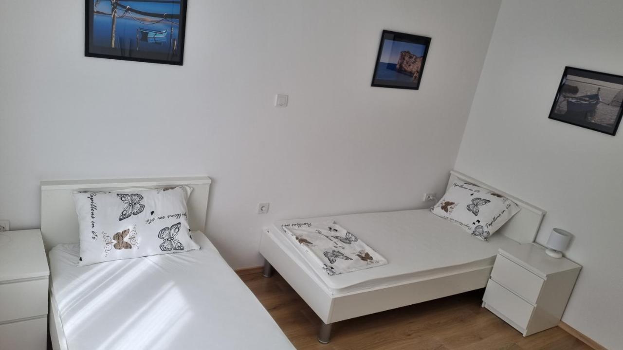 Apartmani Mali Selce Εξωτερικό φωτογραφία